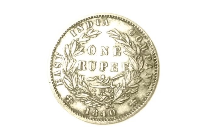 Rare Photos Of British India Before Independence (38) one rupess coin